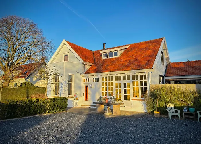 George\'S Lodges Renesse